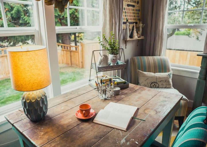 How to Create a Cozy and Inviting Home Workspace